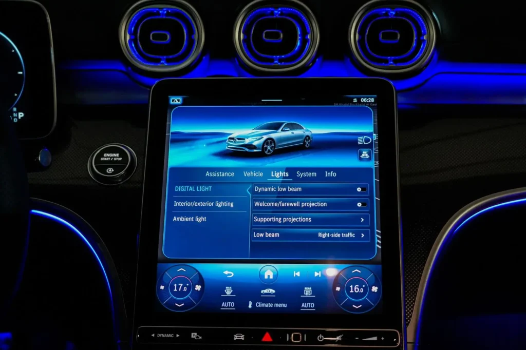 2024 Mercedes Benz C 200 Premium +