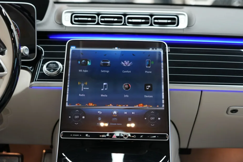 Mercedes Maybach S 680 2026 – Luxury, Innovation & Power | Brand New Maybach