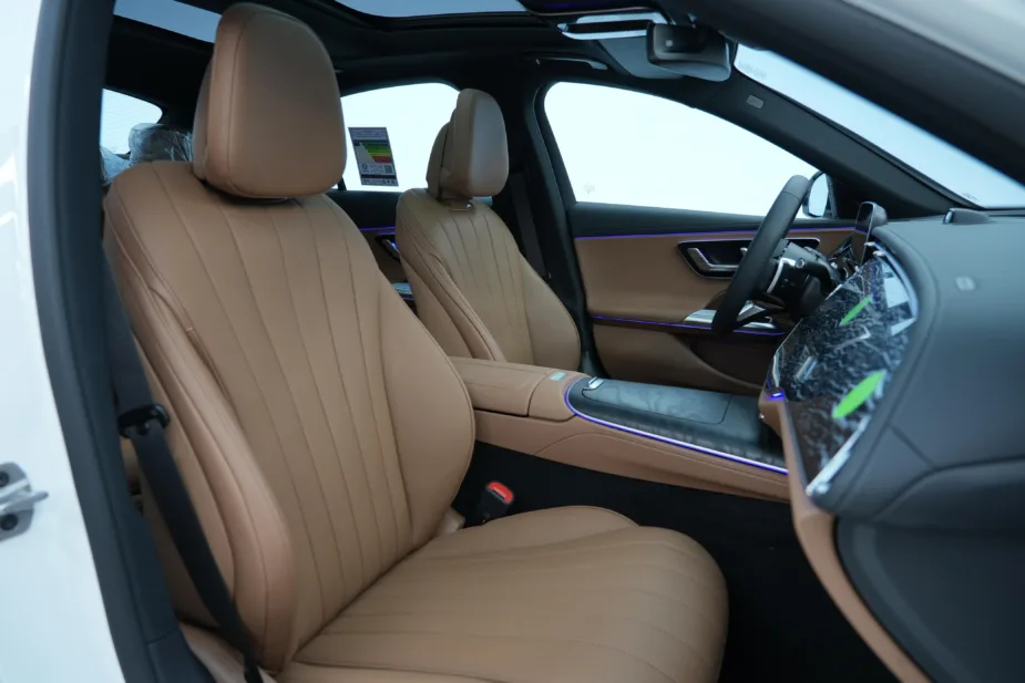2026 Mercedes-Benz E 200 White Tan