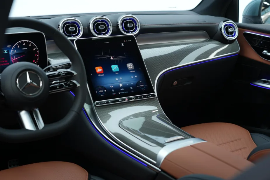 New 2026 Mercedes-Benz GLC 200 Coupe Verdi Tan