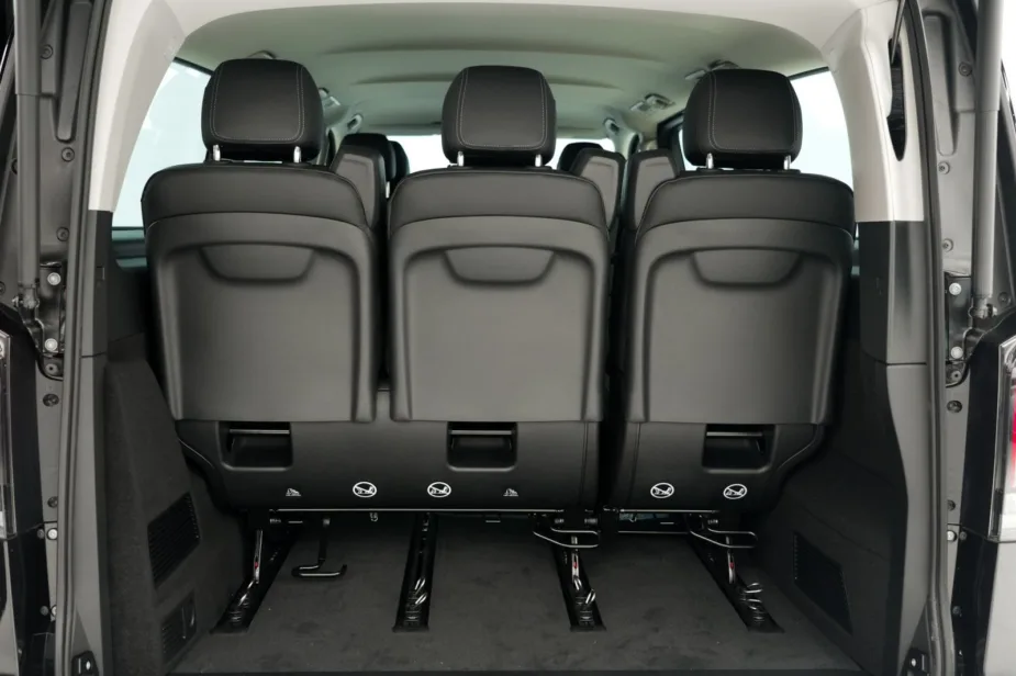 New 2026 Mercedes Benz V 300 Avantgarde Black Black