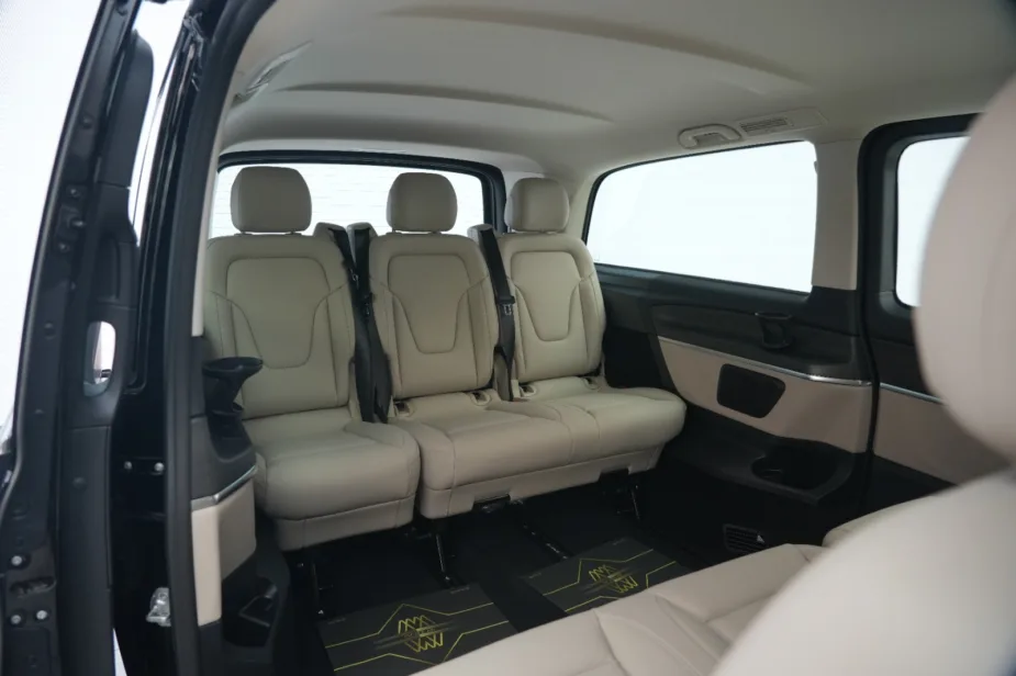 2026 Mercedes Benz V 300 Avantgarde