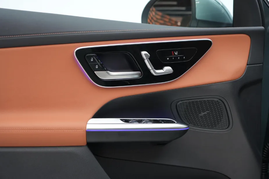 New 2026 Mercedes-Benz GLC 200 Coupe Verdi Tan