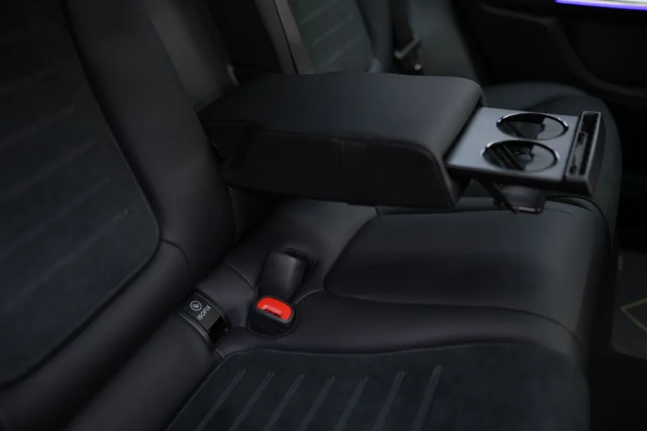 New 2026 Mercedes-Benz GLC 200 Coupe Verdi Black