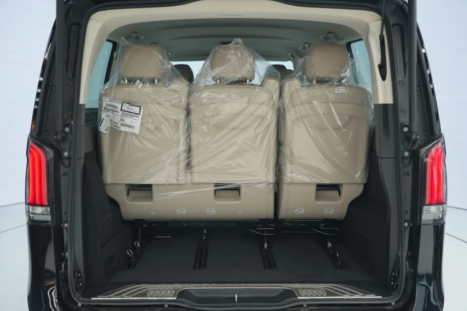 2026 Mercedes Benz V 300 Avantgarde