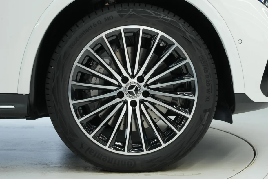 New 2026 Mercedes-Benz GLC 200 Coupe White Tan