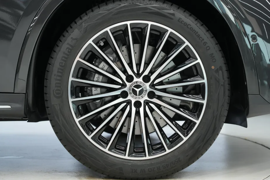 Mercedes-Benz 2026 GLC 200 Coupe Graphite Grey Tan