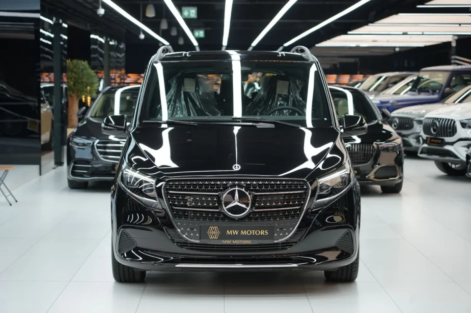 New 2026 Mercedes Benz V 300 Avantgarde Black Black