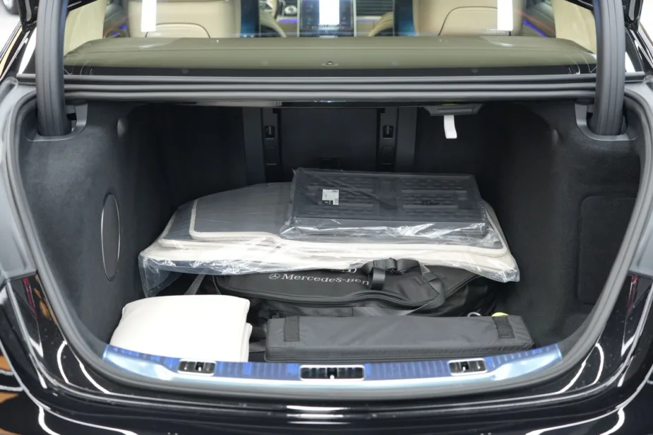 Mercedes Maybach S 680 2026 – Luxury, Innovation & Power | Brand New Maybach