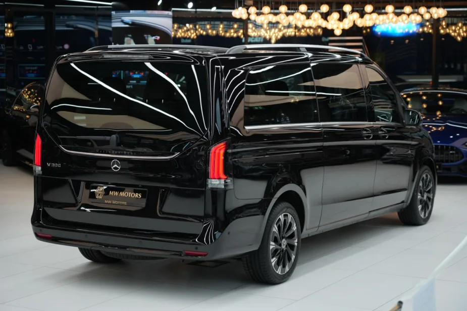 New 2026 Mercedes Benz V 300 Avantgarde Black Black