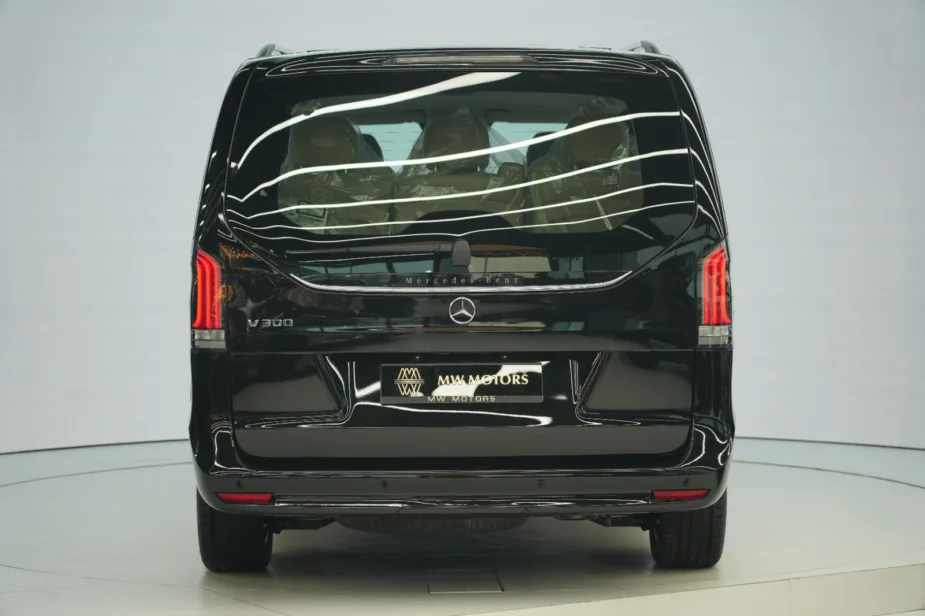 2026 Mercedes Benz V 300 Avantgarde