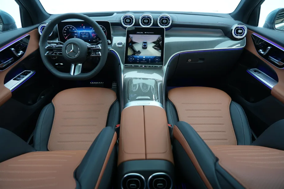 New 2026 Mercedes-Benz GLC 200 Coupe Verdi Tan