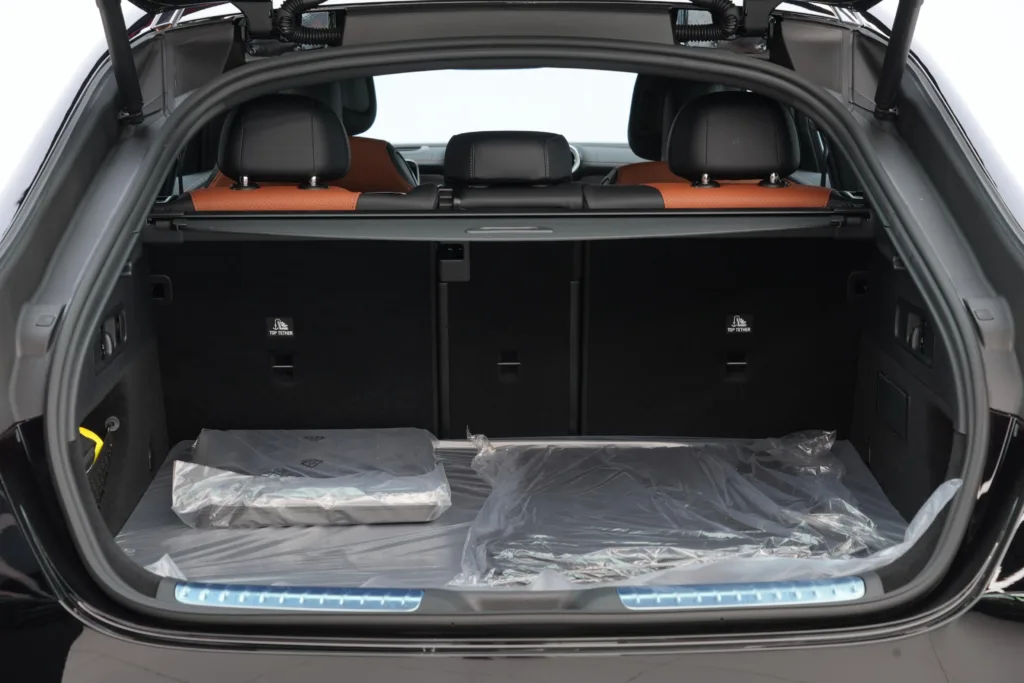 Mercedes-Benz 2026 GLC 200 Coupe