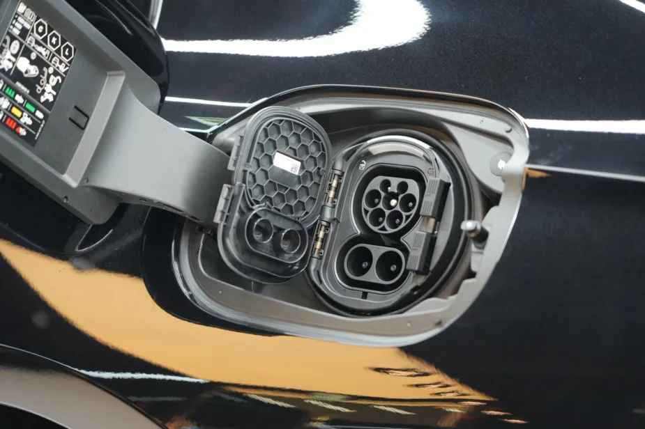 2026 Mercedes-AMG E53