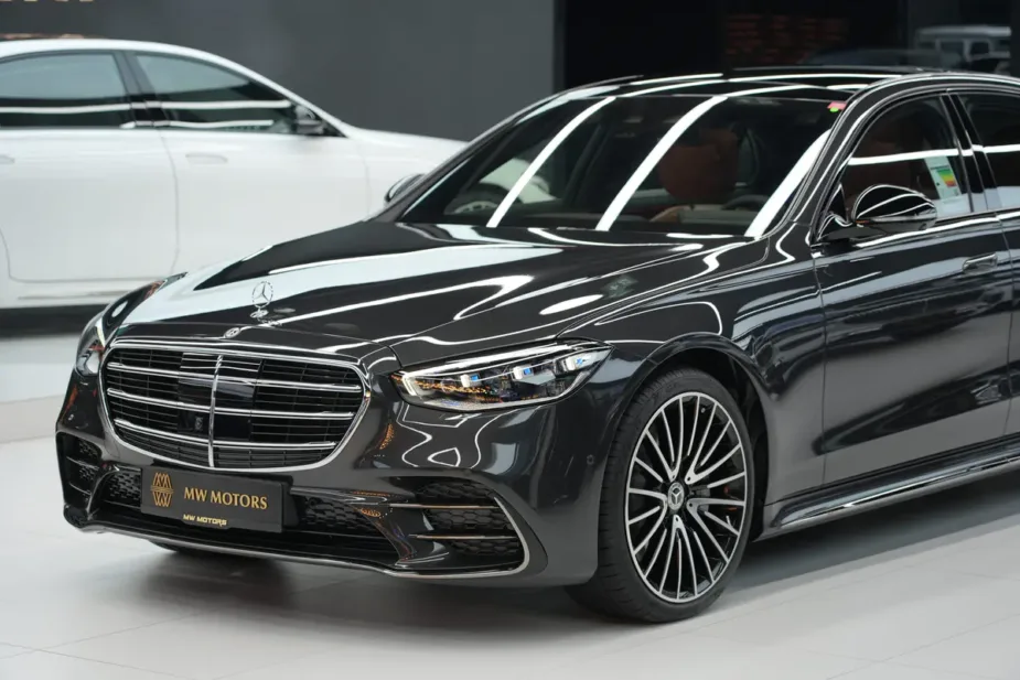 2026 Mercedes-Benz S 500 Dark Series