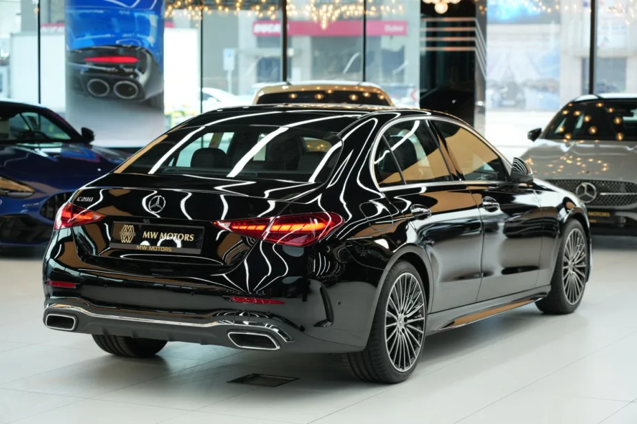 2026 Mercedes C 200 Black Tan