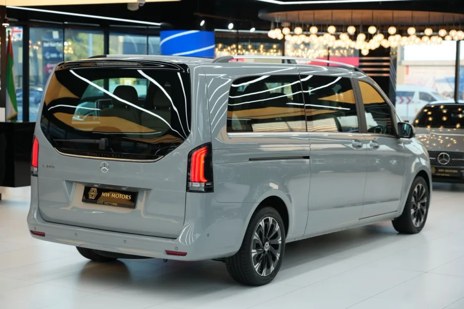 2026 Mercedes-Benz V 300 Avantgarde