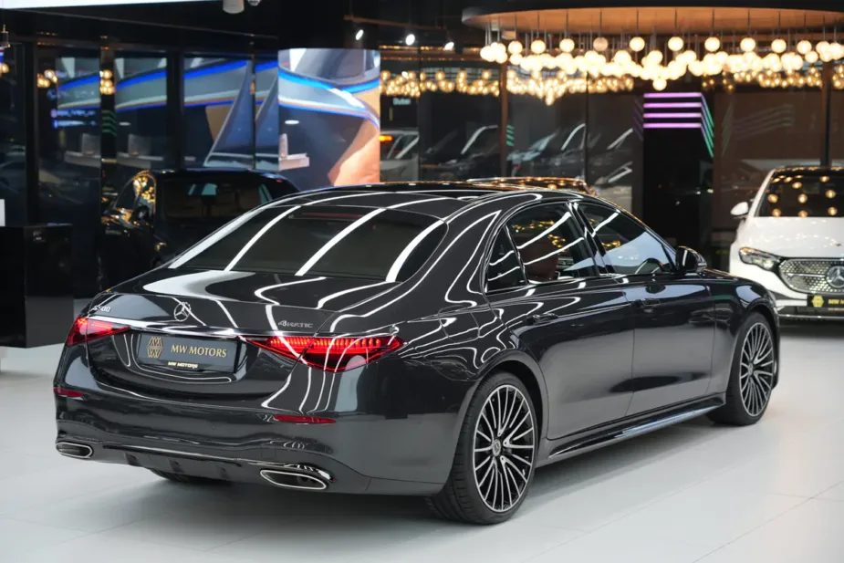 2026 Mercedes-Benz S 500 Dark Series