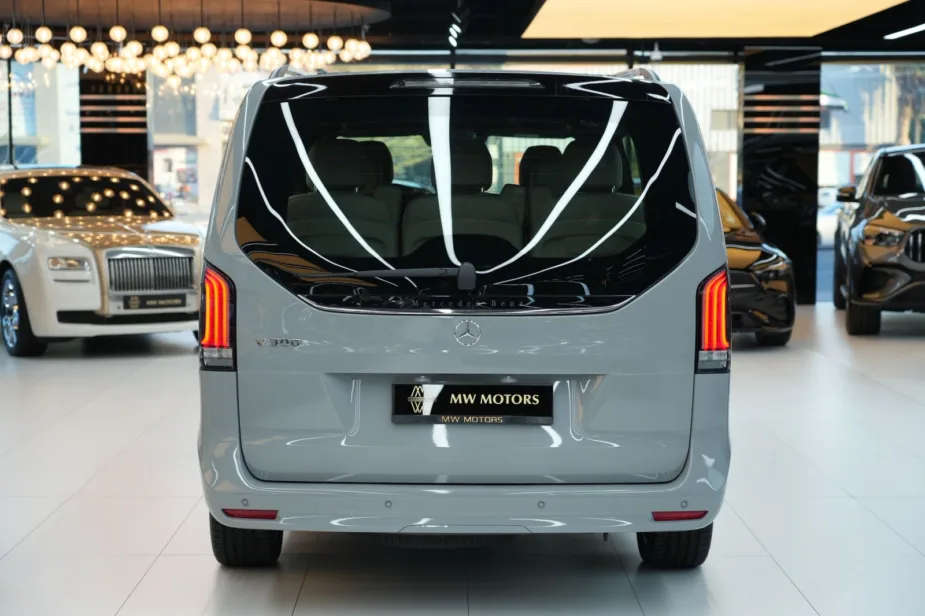 2026 Mercedes-Benz V 300 Avantgarde