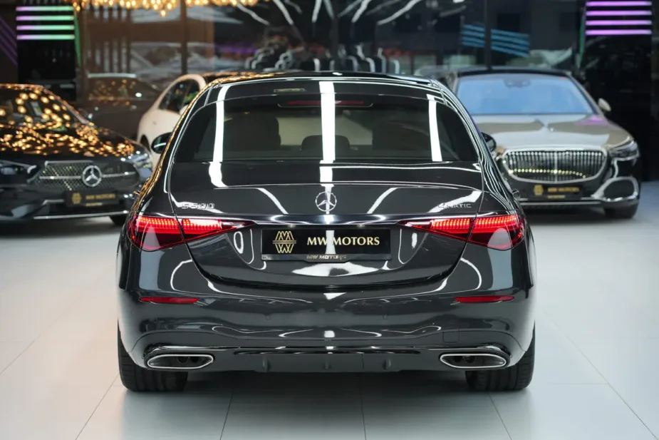 2026 Mercedes-Benz S 500 Dark Series