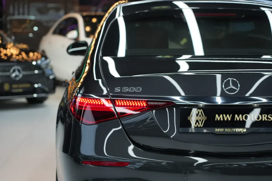 2026 Mercedes-Benz S 500 Dark Series