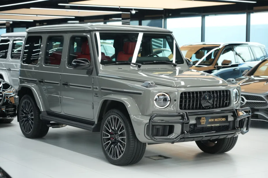 Mercedes-Benz G63 2026 Front Angle View