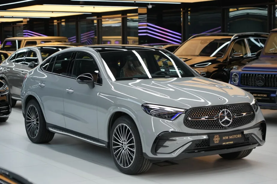 glc 200 coupe 2026 front angle view