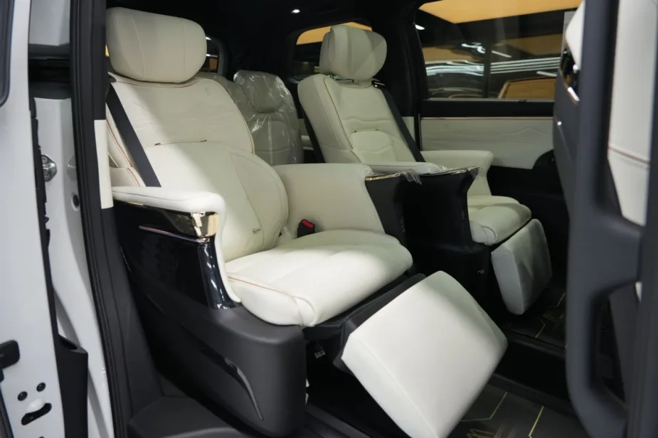 2026 GAC M8 GX Master Rear Seats