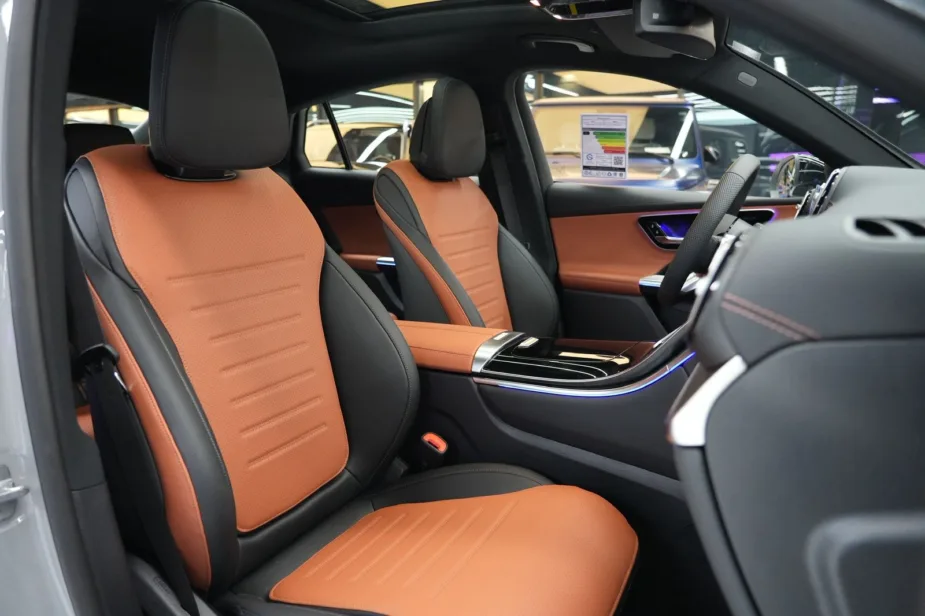 glc 200 coupe 2026 front seats