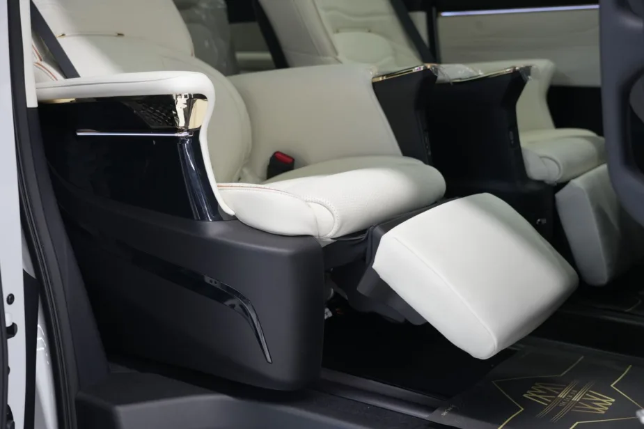 2026 GAC M8 GX Master Rear Seats