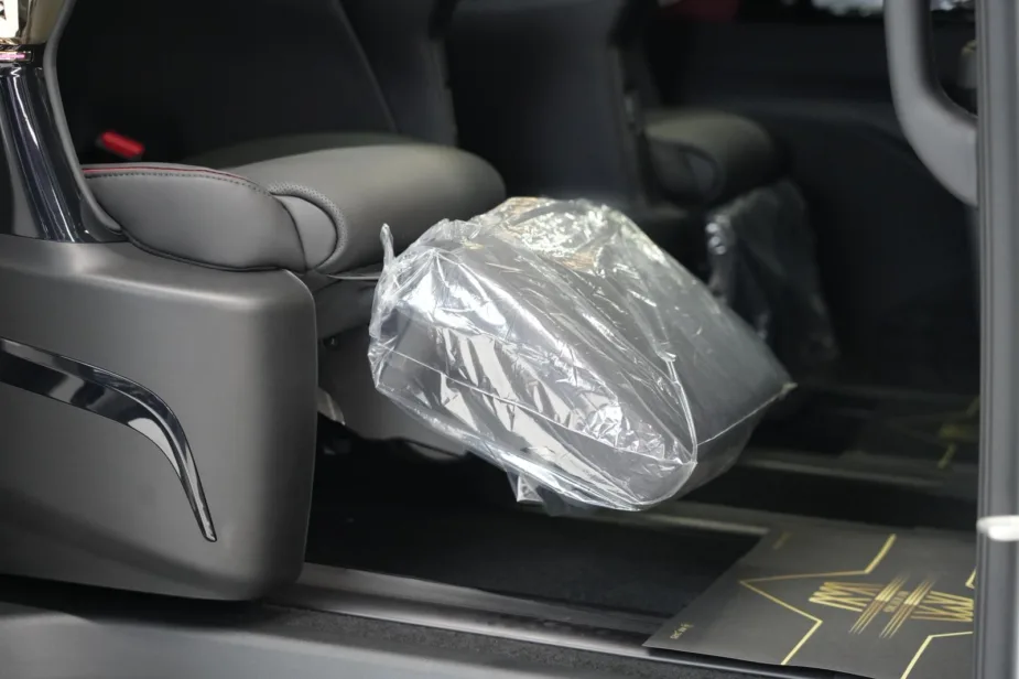 GAC M8 GX 2026 Rear VIP Seats