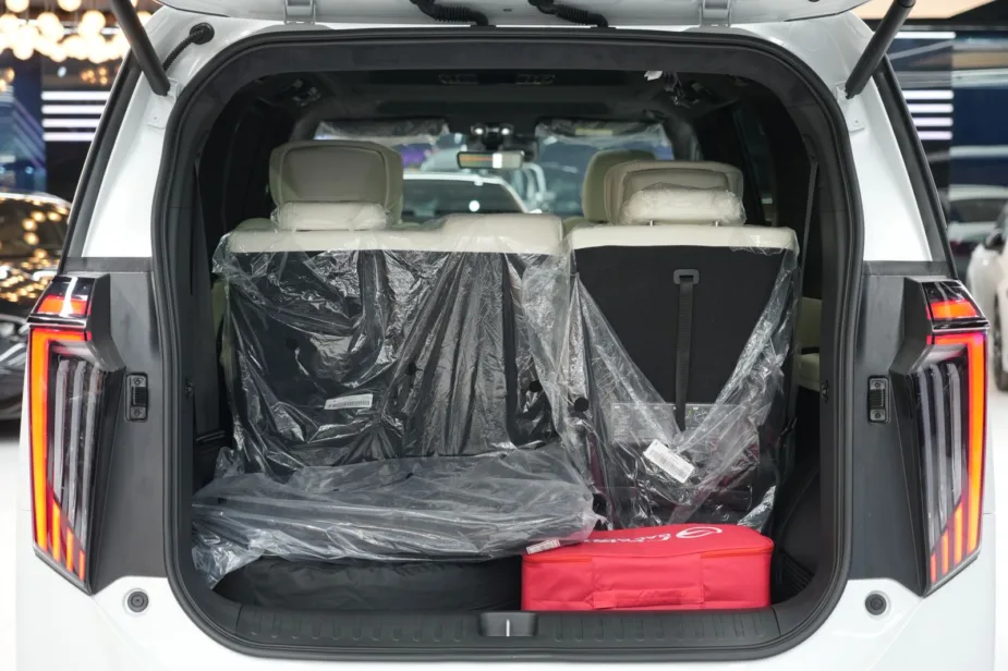 2026 GAC M8 GX Master Rear Trunk