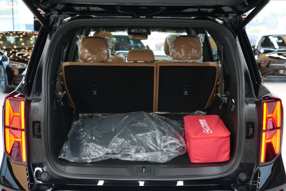 2026 GAC GS8 Rear Trunk
