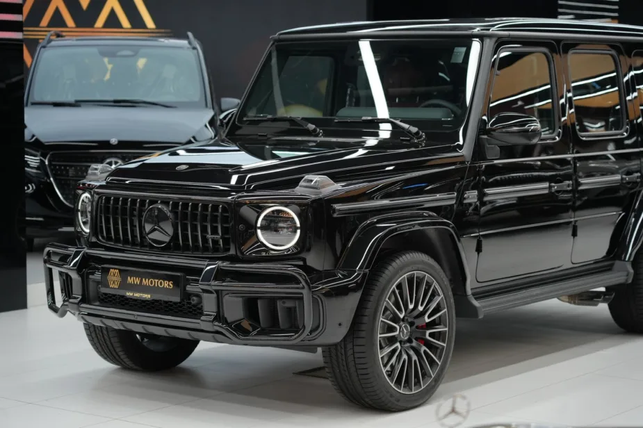 2026 AMG G 63 SUV - Front Angle View