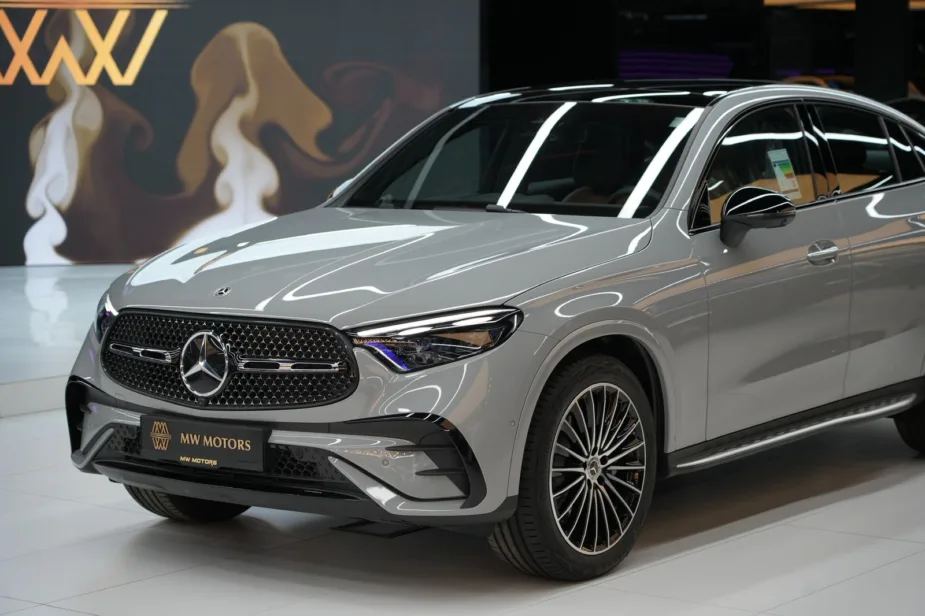 glc 200 coupe 2026 front angle view