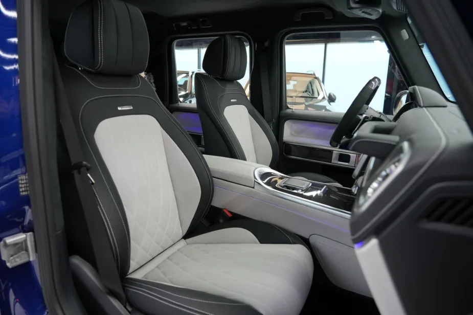 2026 Mercedes-AMG G63 Front Seats