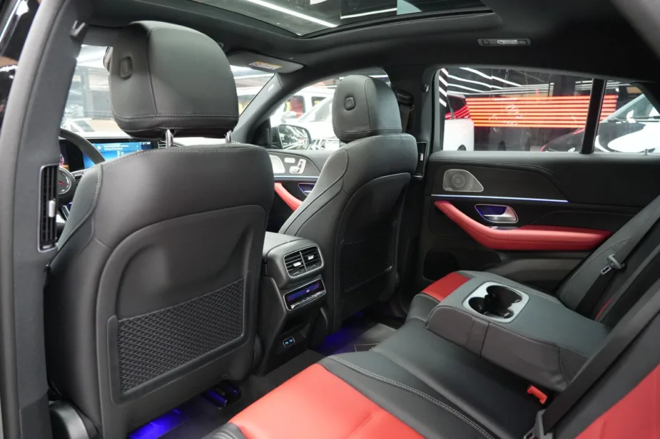 Mercedes-Benz GLE 450 Coupe 2026 Dark Series Rear Seats