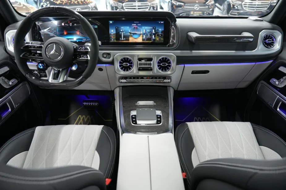 2026 Mercedes-AMG G63 Interior