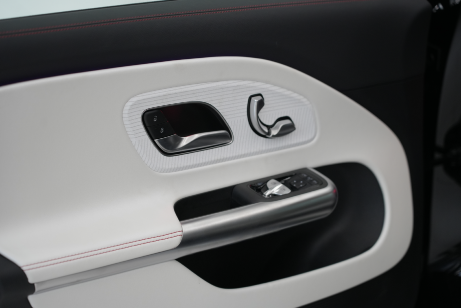 2027 Mercedes-Benz CLA 200 Coupe